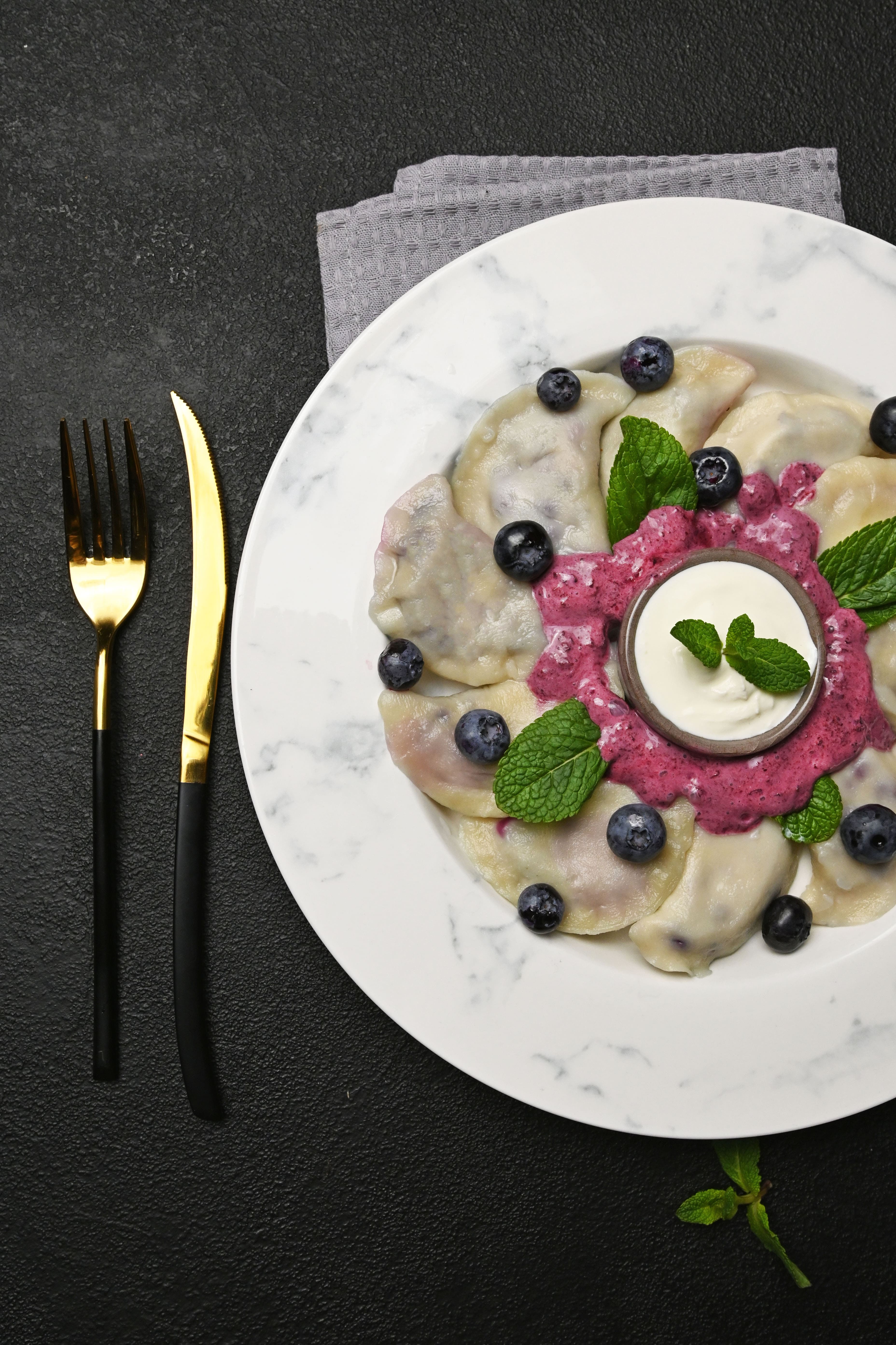 Bilberry varenyky (dumplings)