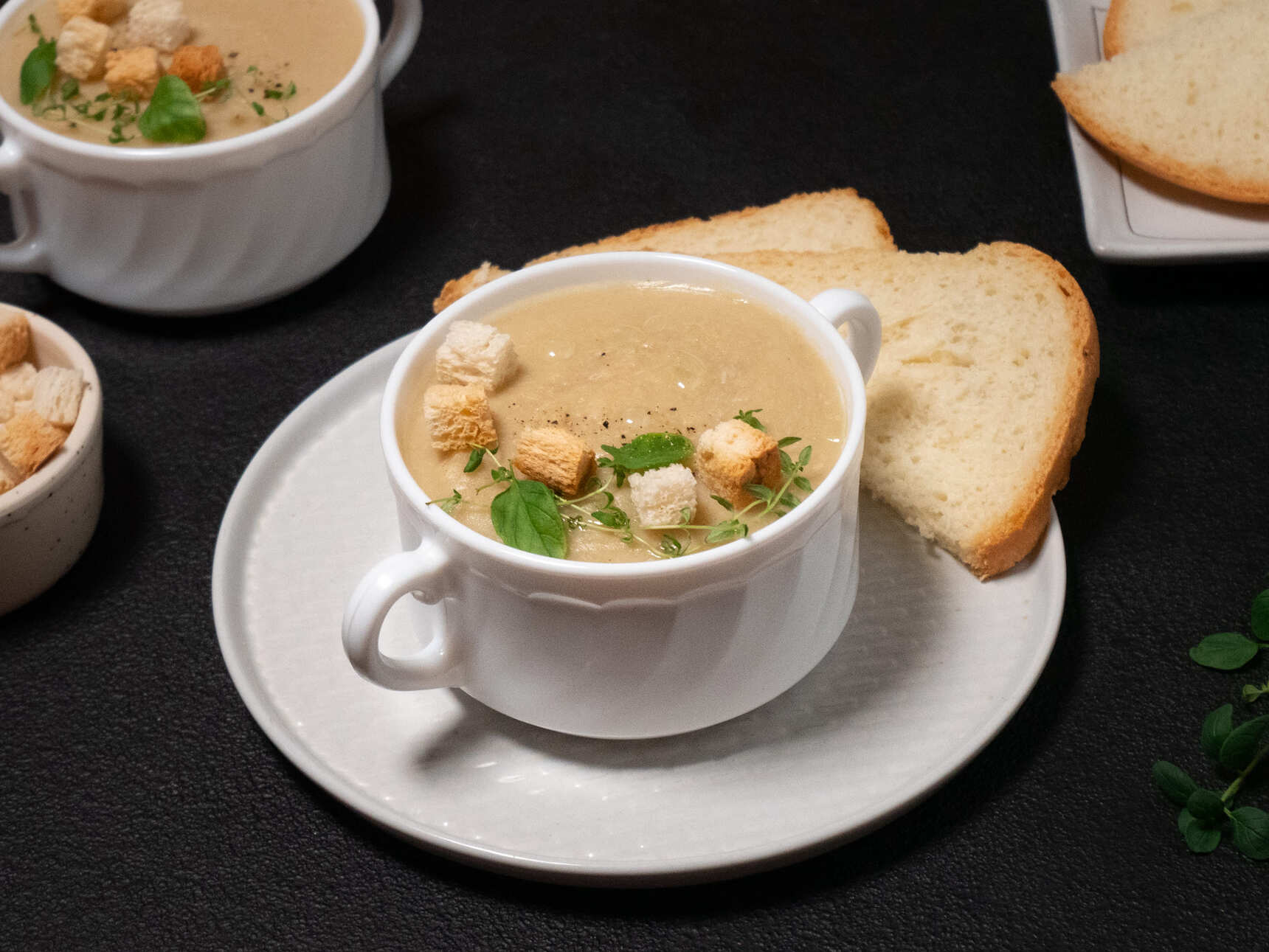 Potato cream soup with chicken