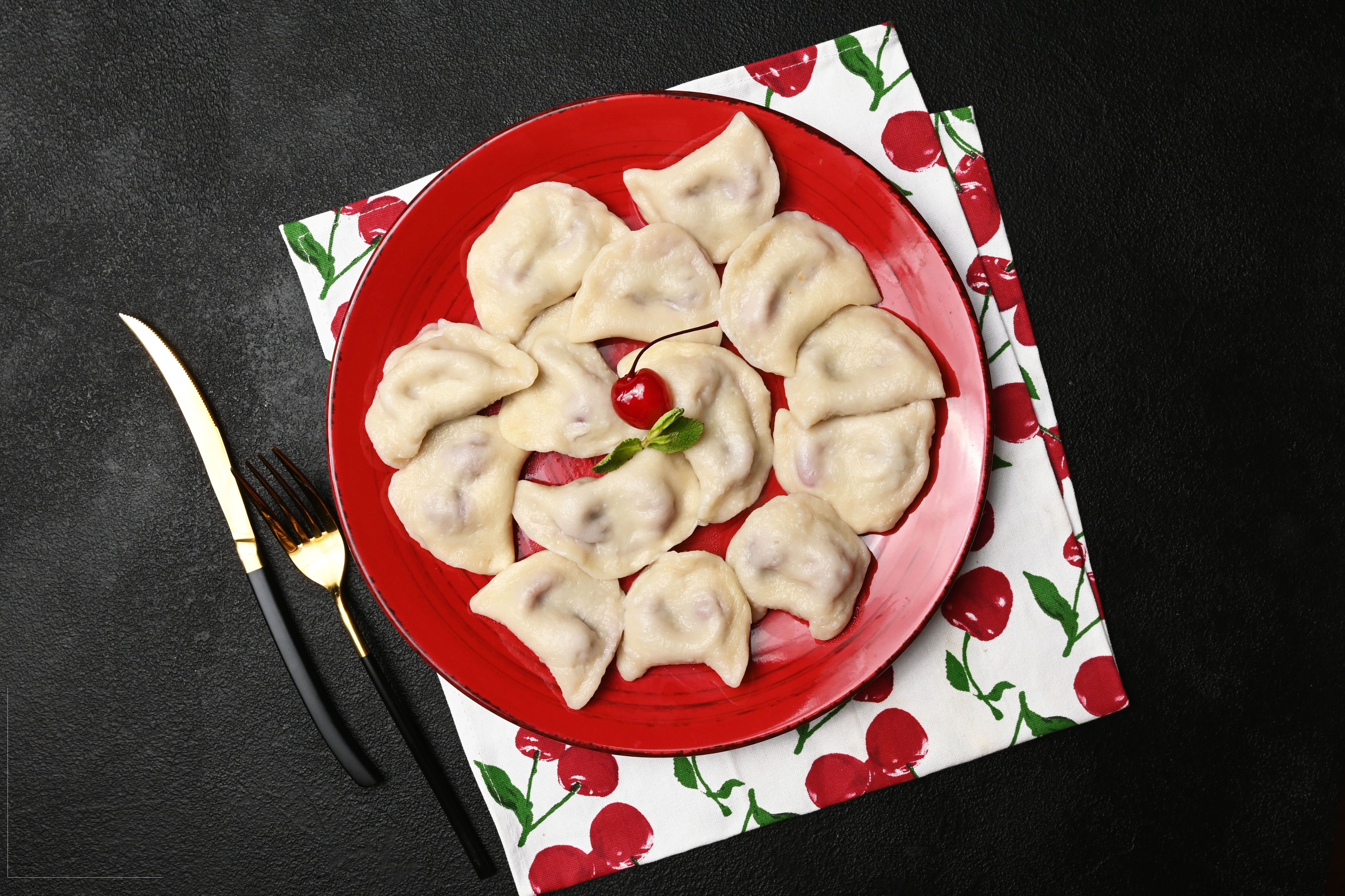 Cherry varenyky (dumplings)