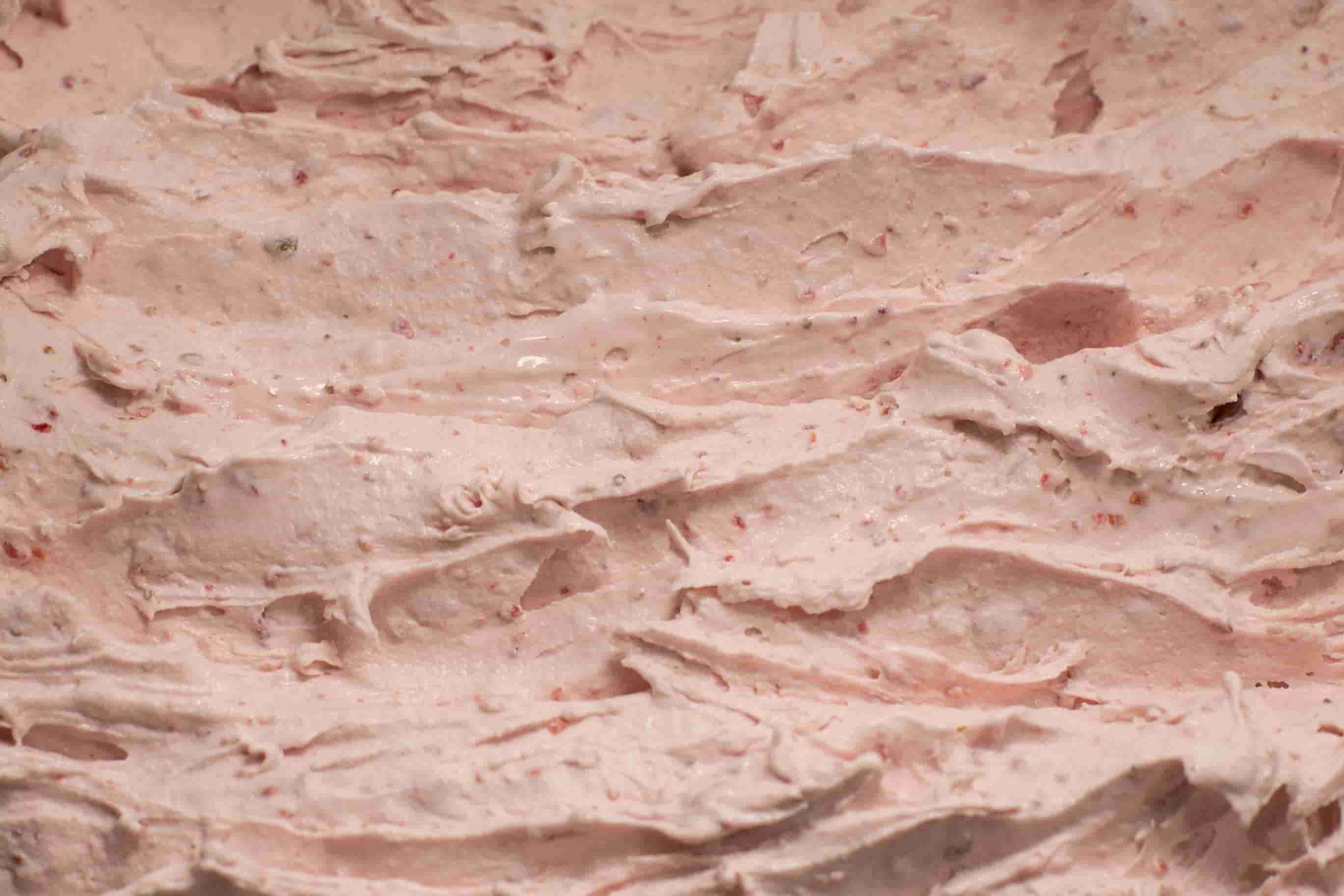 Джелато Полуниця з хрустиком