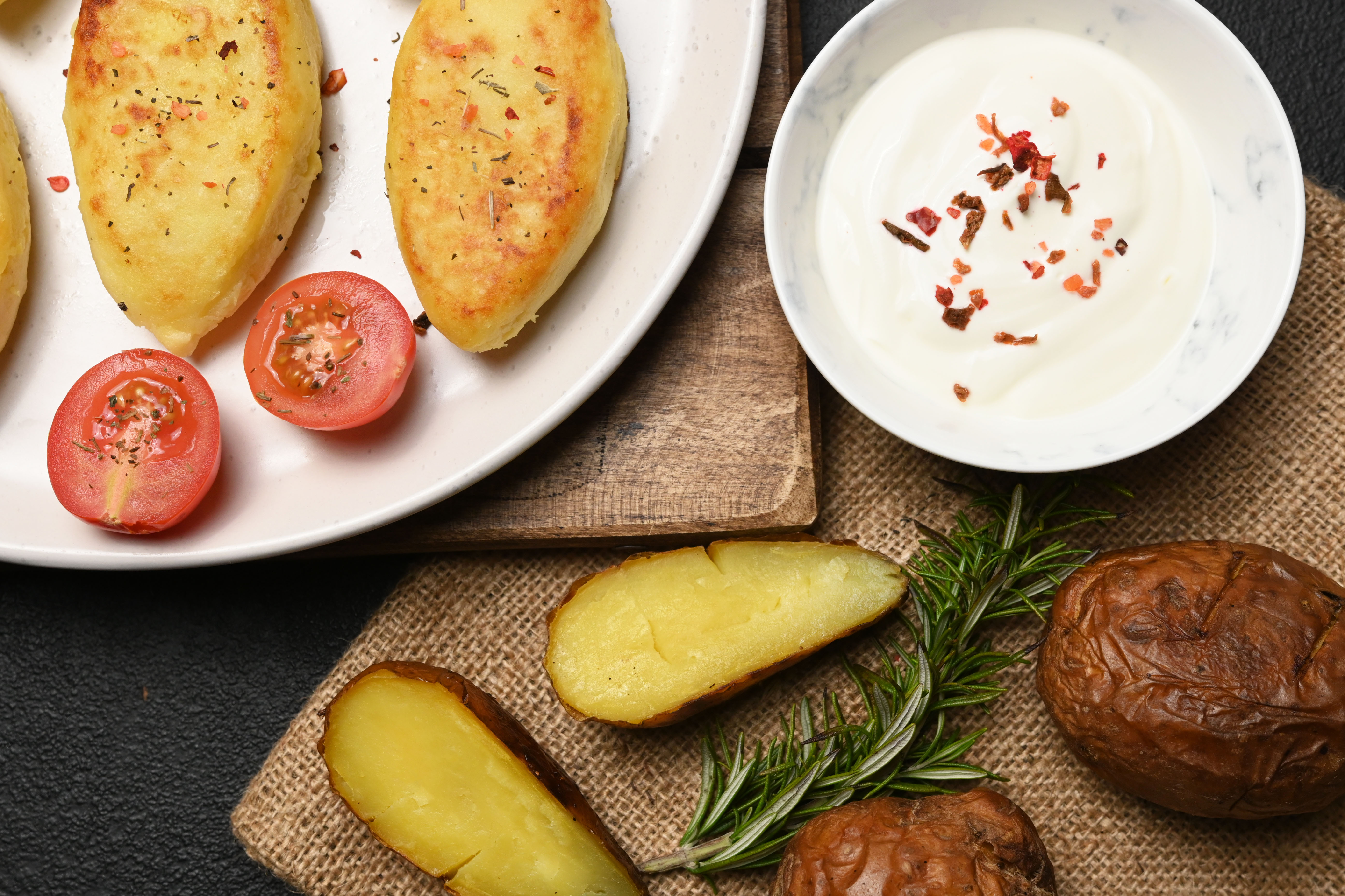 Panecillos fritos de patata con liver