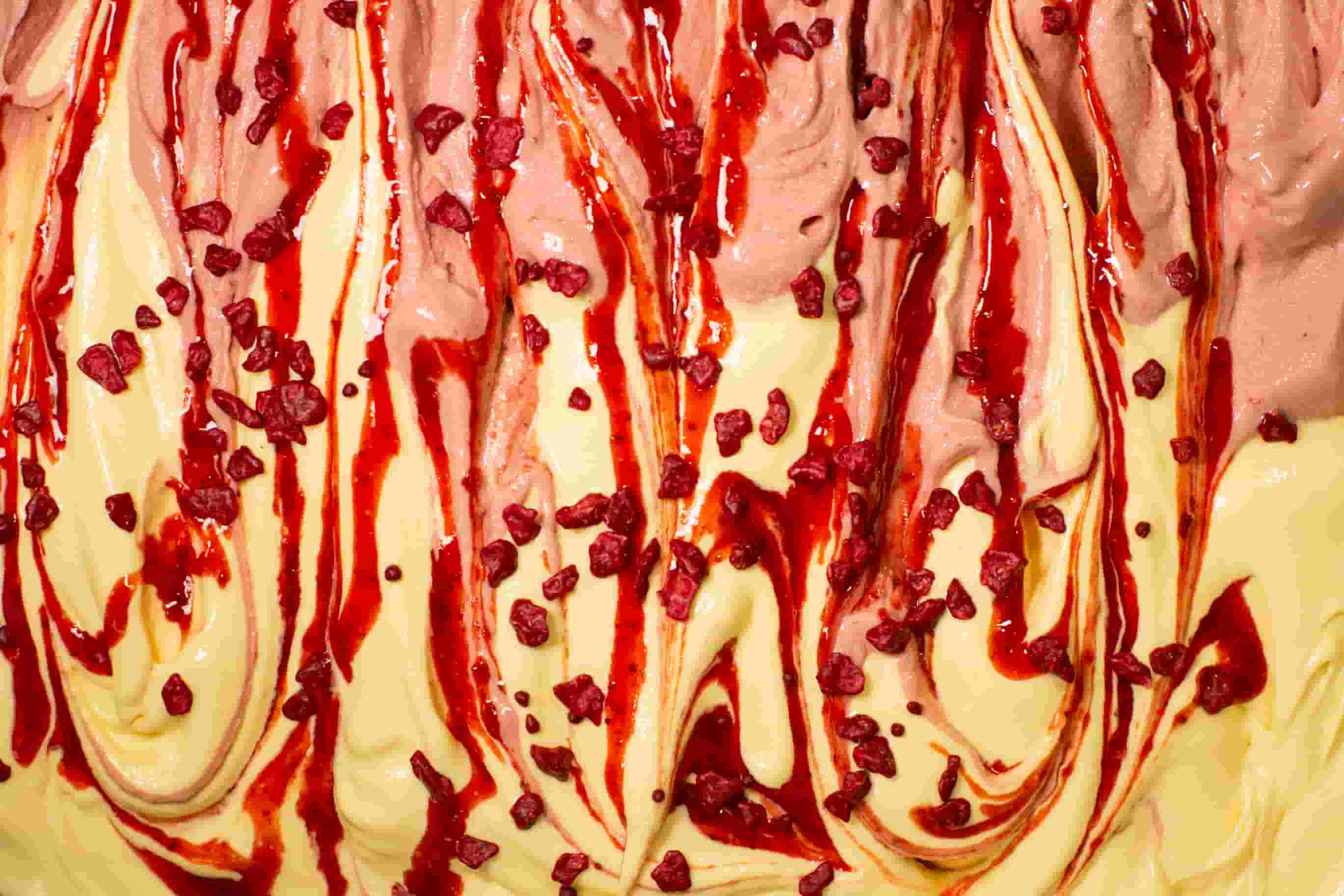 Джелато Сабайоне-Полуниця