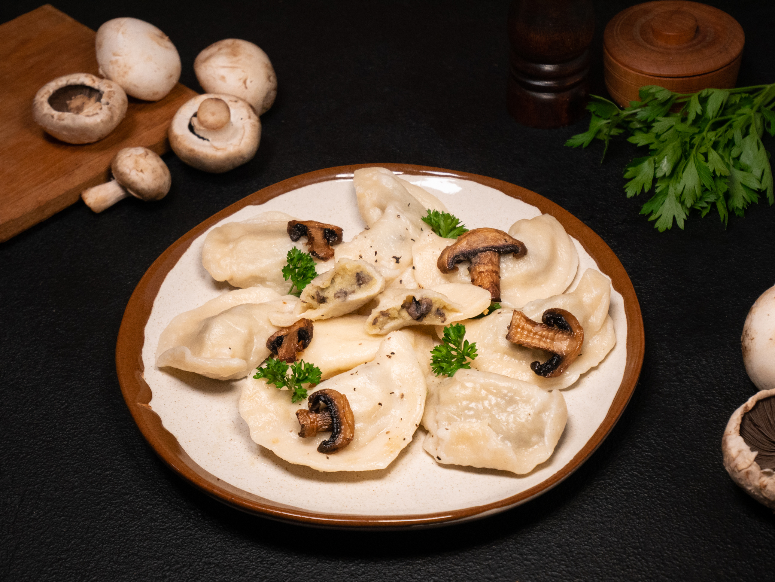 Potato and mushroom varenyky (dumplings)